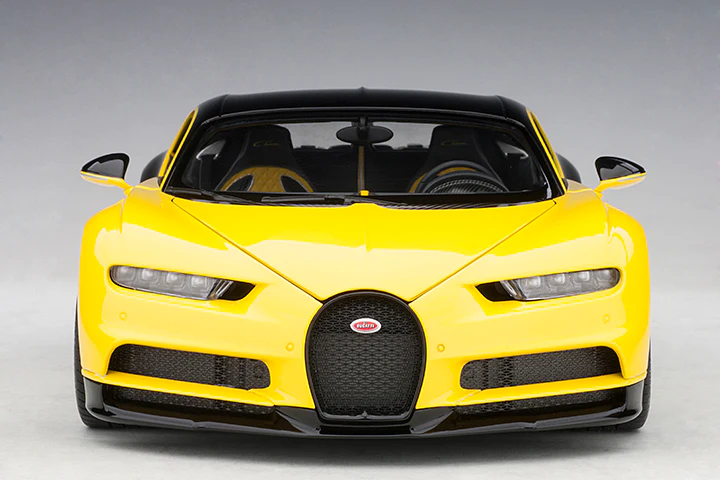 AUTOart 2017 Bugatti Chiron Juane Molsheim Yellow w/ Nocturne Black 1:18 - Image 5