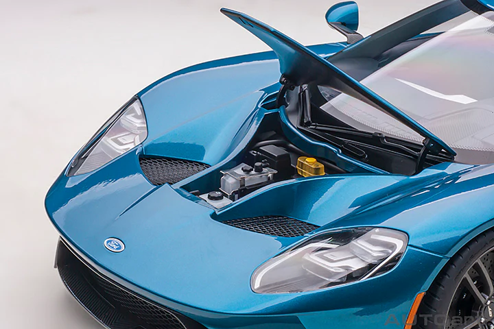 AUTOart 2017 Ford GT Liquid Blue 1:12 - Image 10