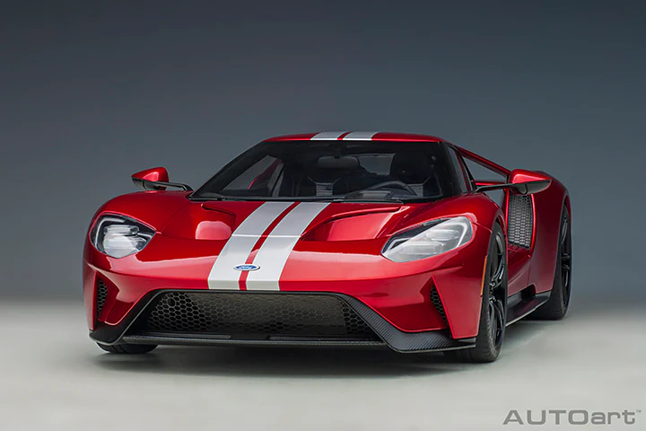 AUTOart 2017 Ford GT Red w/ Silver Stripes 1:12 - Image 15