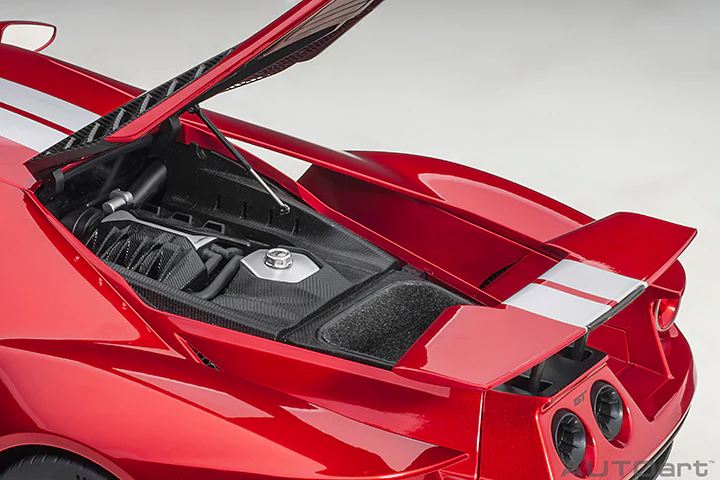 AUTOart 2017 Ford GT Red w/ Silver Stripes 1:12 - Image 9