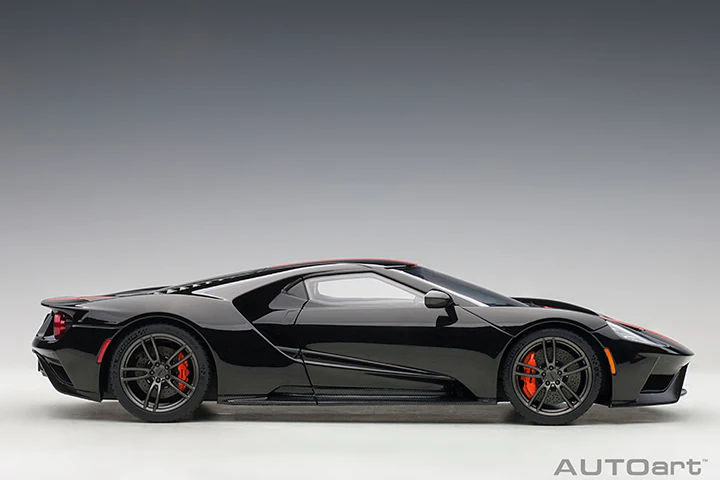 AUTOart 2017 Ford GT Shadow Black w/ Orange Stripes 1:18 - Image 4