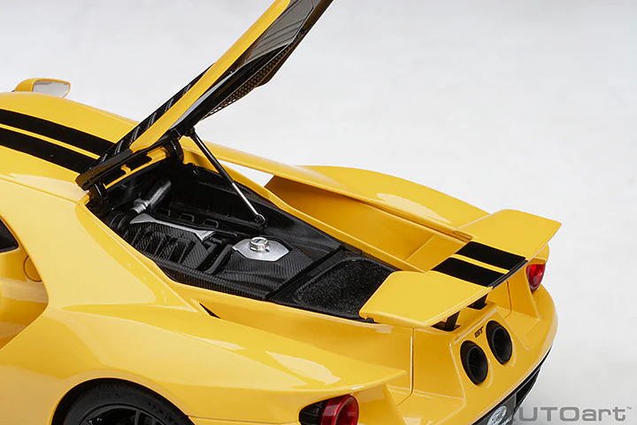 AUTOart 2017 Ford GT Triple Yellow w/ Black Stripes 1:18 - Image 11