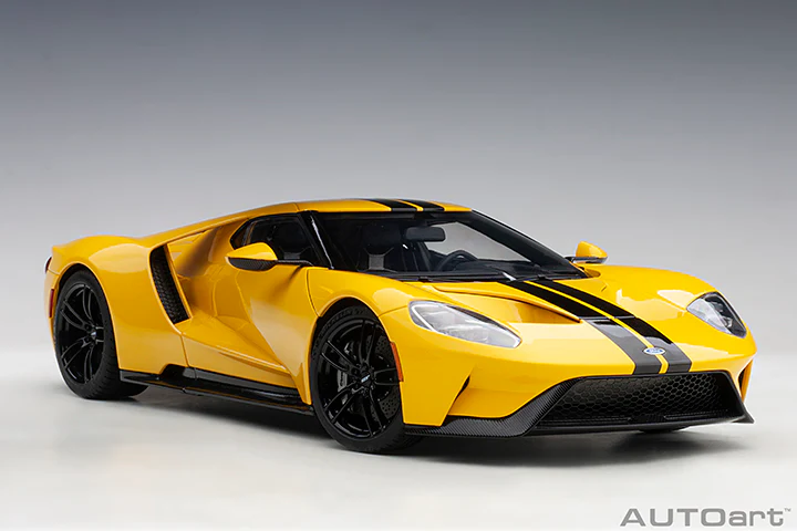 AUTOart 2017 Ford GT Triple Yellow w/ Black Stripes 1:18 - Image 15