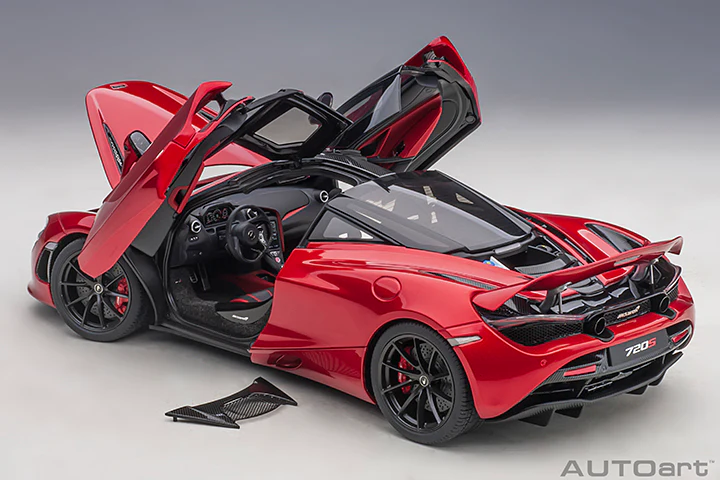 AUTOart 2017 Mclaren 720S Memphis Red Metallic 1:18 - Image 14