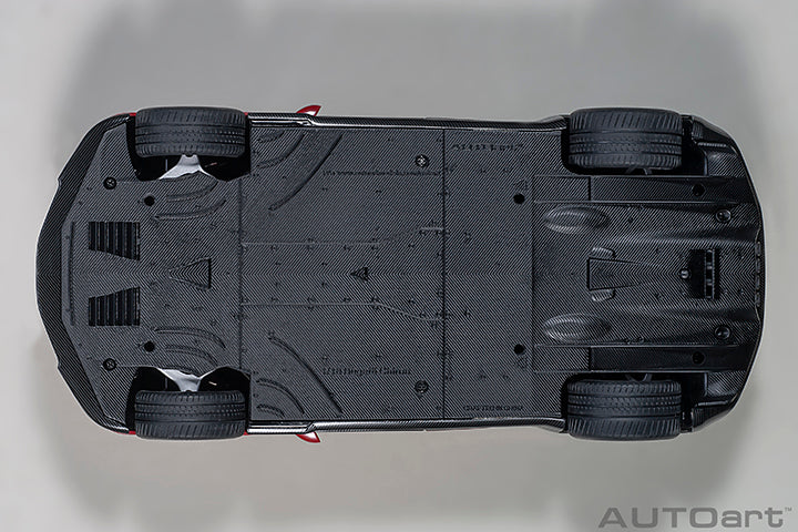 AUTOart 2019 Bugatti Chiron Sport Italian Red w/ Carbon Fiber 1:18 - Image 5