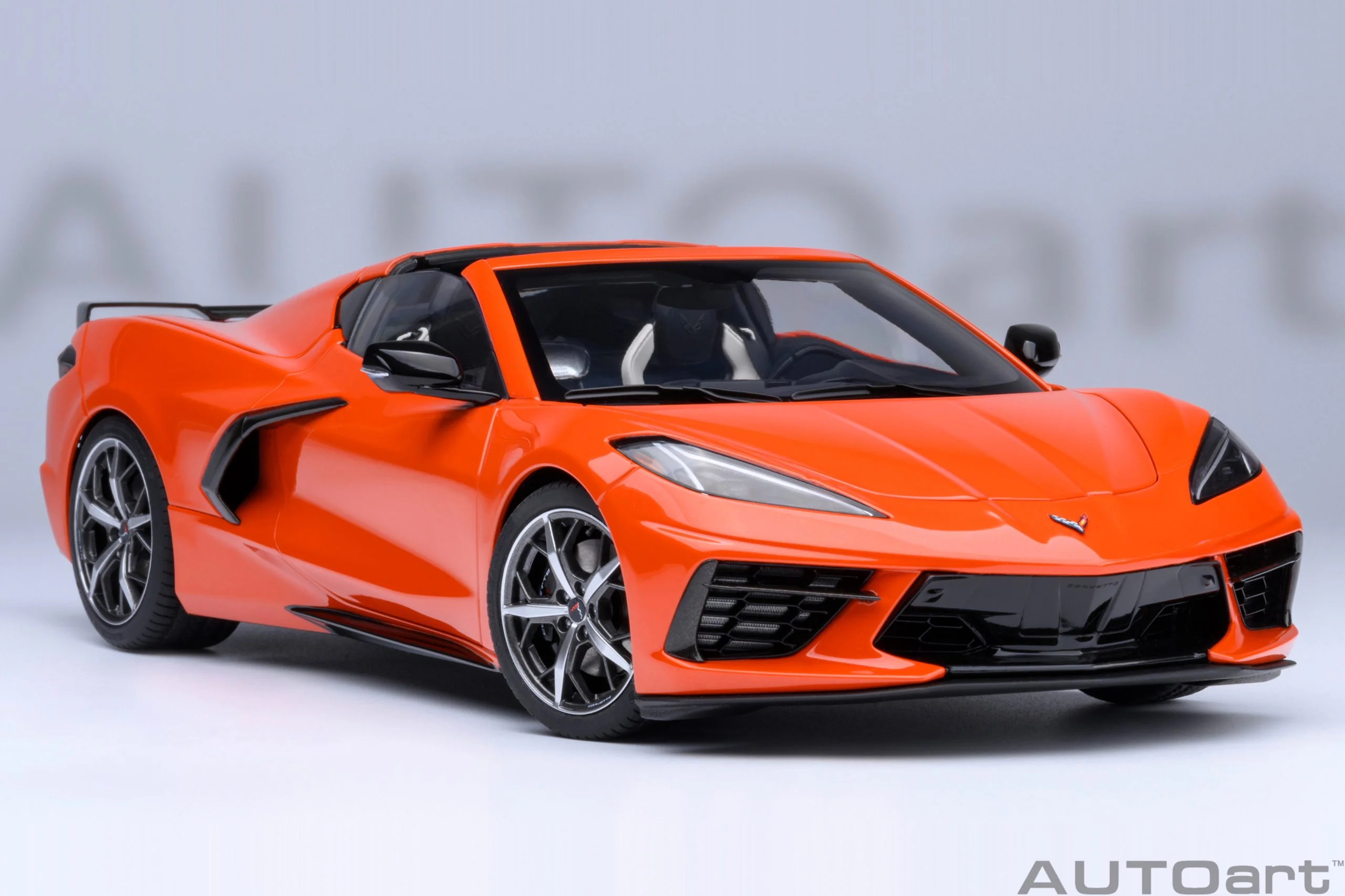AUTOart Chevy Corvette C8 Z51 Sebring Orange 1:18 - Image 18