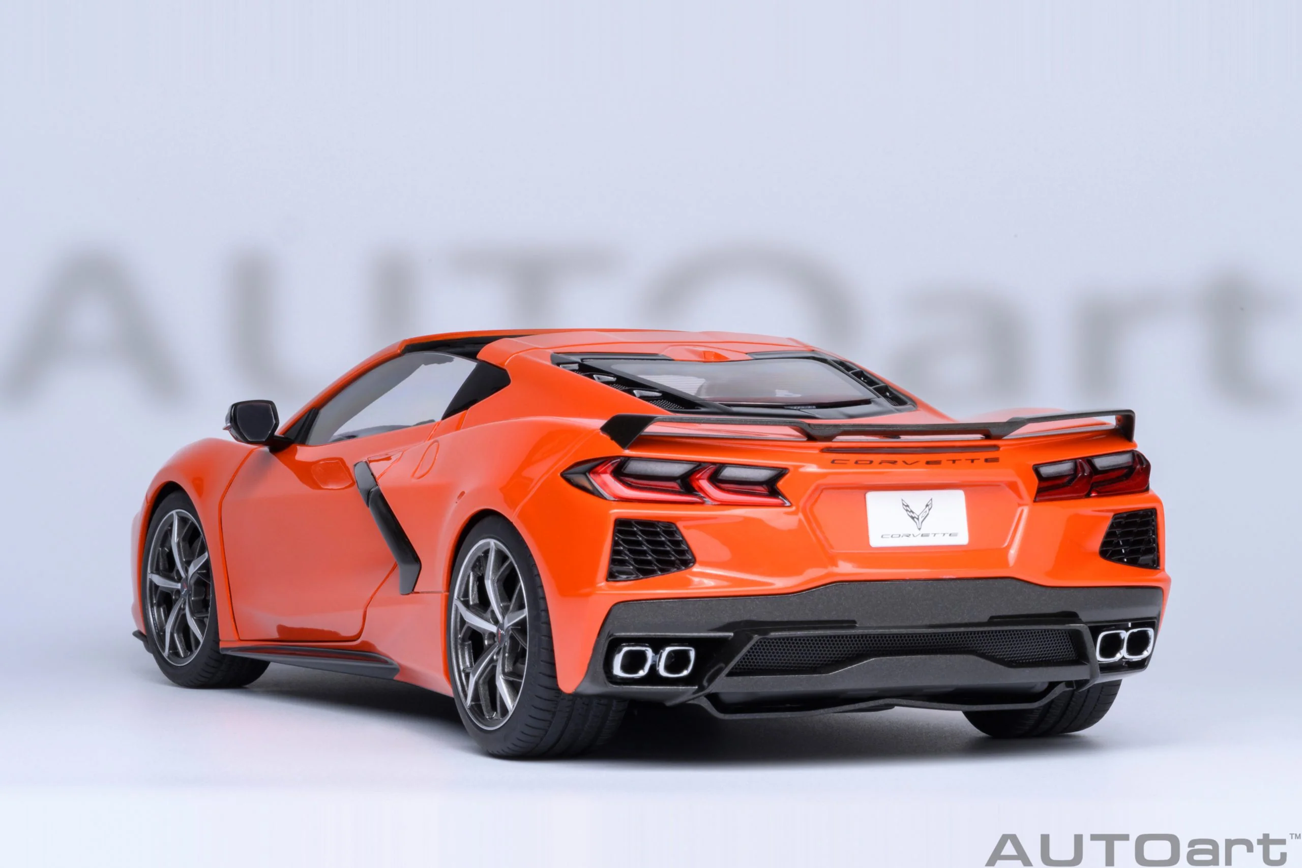 AUTOart Chevy Corvette C8 Z51 Sebring Orange 1:18 - Image 21