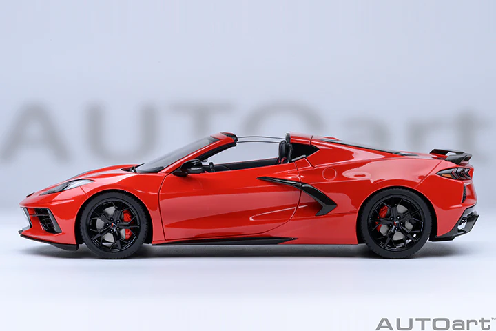 AUTOart Chevy Corvette C8 Z51 Torch Red 1:18 - Image 6