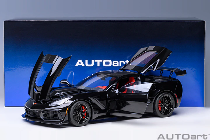 AUTOart Chevy Corvette ZR1 Gloss Black 1:18 - Image 20