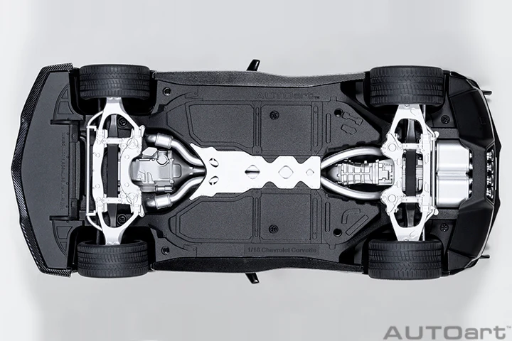 AUTOart Chevy Corvette ZR1 Gloss Black 1:18 - Image 8