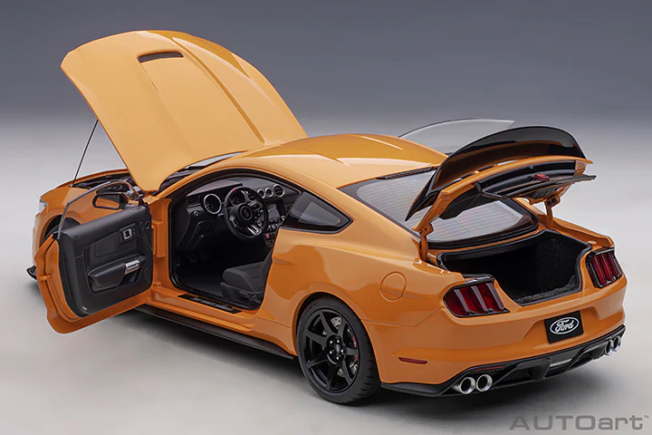 AUTOart Ford Shelby Mustang GT350-R Fury Orange 1:18 - Image 12