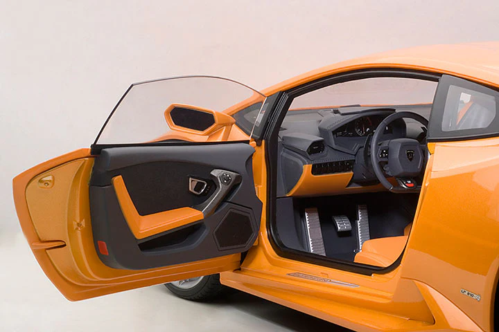 AUTOart Lamborghini Huracan LP610-4 Arancio Borealis 4-Layer (Pearl Orange Metallic) 1:12 - Image 10