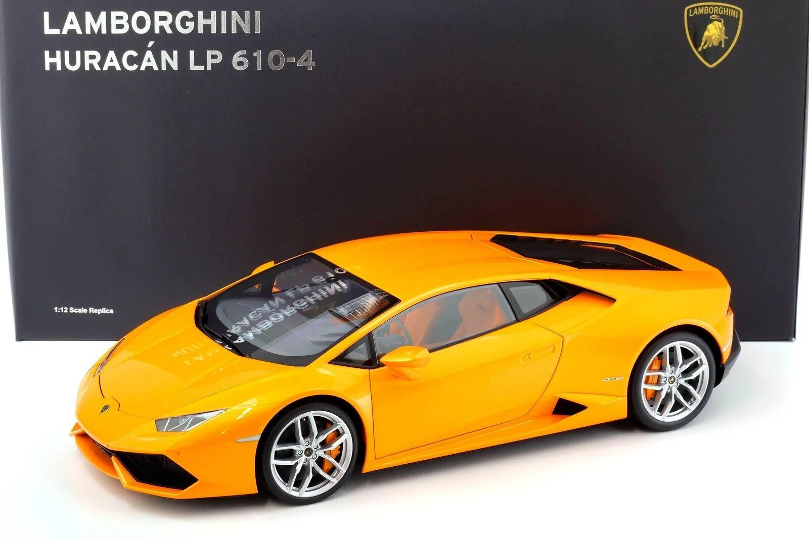 AUTOart Lamborghini Huracan LP610-4 Arancio Borealis 4-Layer (Pearl Orange Metallic) 1:12 - Image 17