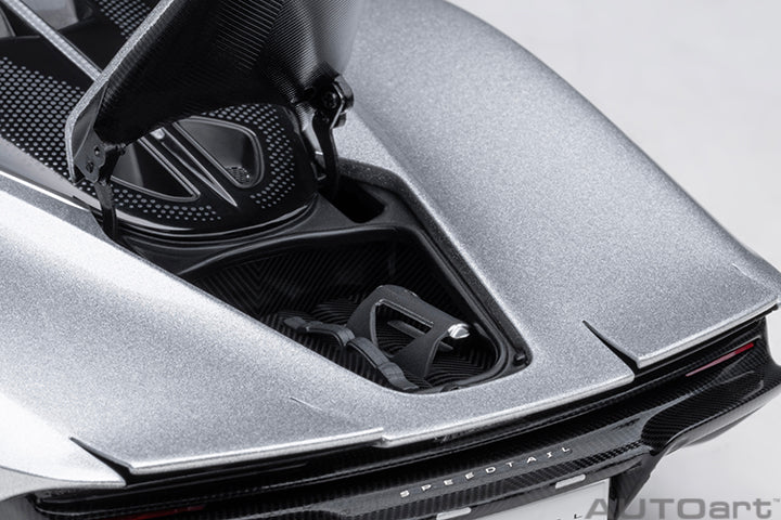 AUTOart Mclaren Speedtail Supernova Silver 1:18 - Image 14