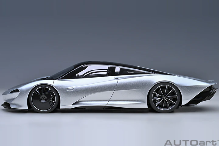 AUTOart Mclaren Speedtail Supernova Silver 1:18 - Image 3