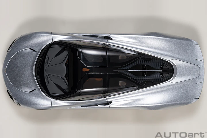 AUTOart Mclaren Speedtail Supernova Silver 1:18 - Image 7