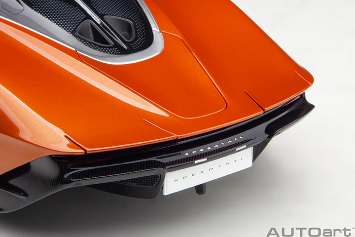 AUTOart Mclaren Speedtail Volcano Orange 1:18 - Image 16
