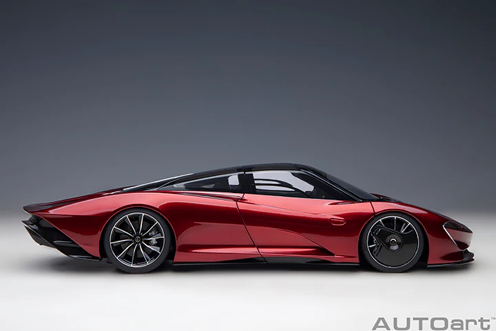 AUTOart Mclaren Speedtail Volcano Red 1:18 - Image 4