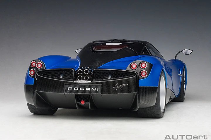 AUTOart Pagani Huayra Blue Metallic w/ Silver Wheels 1:12 - Image 14