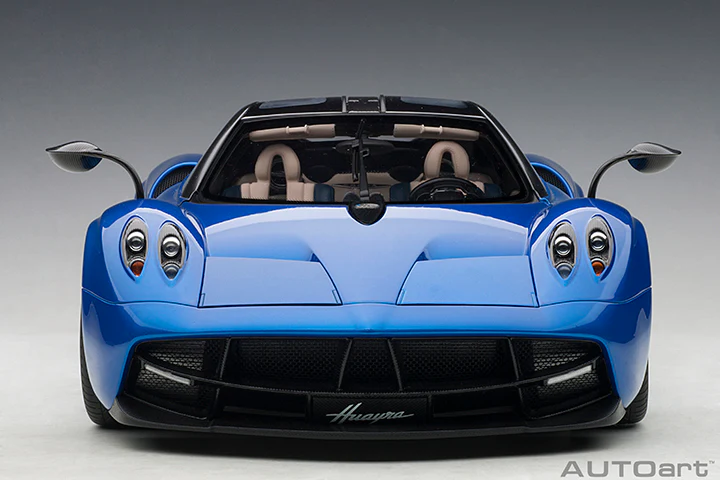 AUTOart Pagani Huayra Blue Metallic w/ Silver Wheels 1:12 - Image 5