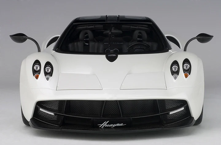 AUTOart Pagani Huayra White w/ Chrome Wheels 1:12 - Image 6