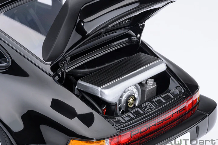 AUTOart Porsche 911 (930) Turbo 'Wangan Midnight" Blackbird Black 1:18 - Image 13