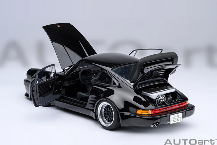 AUTOart Porsche 911 (930) Turbo 'Wangan Midnight" Blackbird Black 1:18 - Image 16