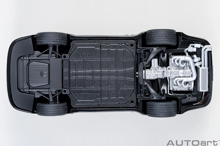 AUTOart Porsche 911 (930) Turbo 'Wangan Midnight" Blackbird Black 1:18 - Image 8