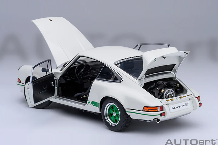 AUTOart Porsche 911 Carrera 2.7 RS Grand Prix White w/ Green Deco and Wheels 1:18 - Image 18