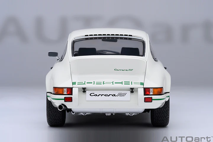 AUTOart Porsche 911 Carrera 2.7 RS Grand Prix White w/ Green Deco and Wheels 1:18 - Image 6
