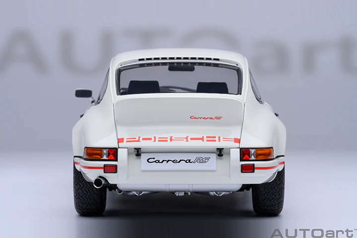 AUTOart Porsche 911 Carrera 2.7 RS Grand Prix White w/ Red Deco and Wheels 1:18 - Image 6