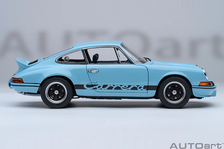 AUTOart Porsche 911 Carrera 2.7 RS Gulf Blue w/ Black Deco and Wheels 1:18 - Image 4