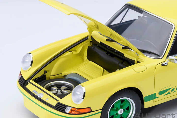 AUTOart Porsche 911 Carrera 2.7 RS Light Yellow w/ Green Deco and Wheels 1:18 - Image 12