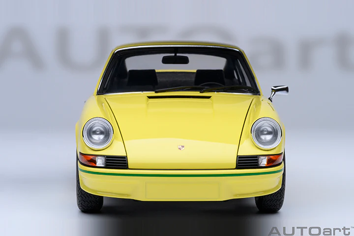 AUTOart Porsche 911 Carrera 2.7 RS Light Yellow w/ Green Deco and Wheels 1:18 - Image 5