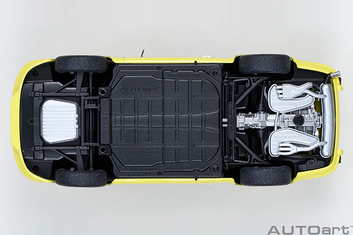 AUTOart Porsche 911 Carrera 2.7 RS Light Yellow w/ Green Deco and Wheels 1:18 - Image 8