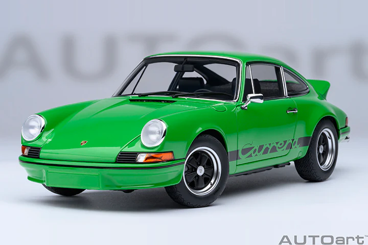 AUTOart Porsche 911 Carrera 2.7 RS Viper Green w/ Black Deco and Wheels 1:18 - Image 20