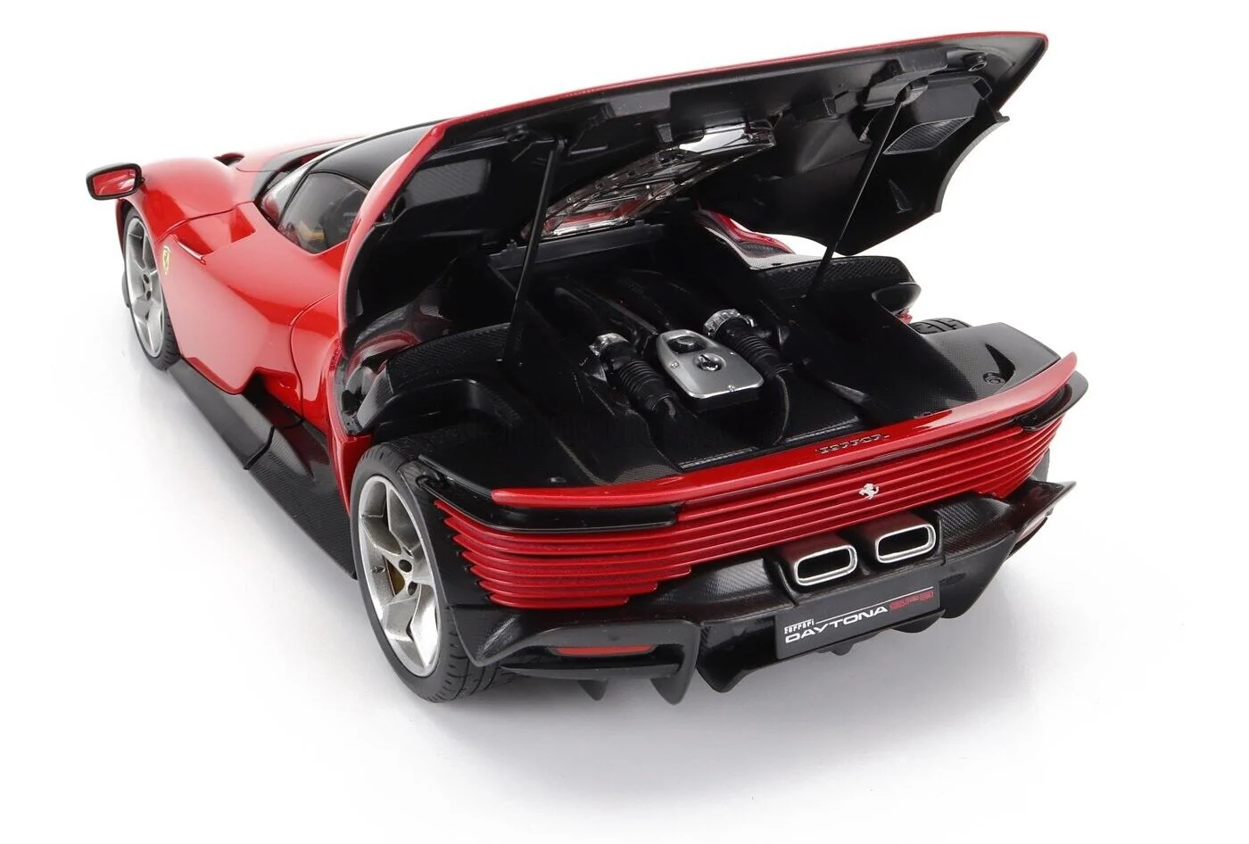 Bburago 2022 Ferrari Daytona SP3 Closed (Removable) Roof Rossa Corsa Ferrari Red 1:18 - Image 5