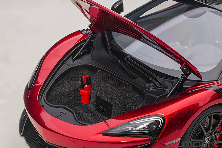 AUTOart Mclaren 600LT Coupe Volcano Red 1:18 - Image 11