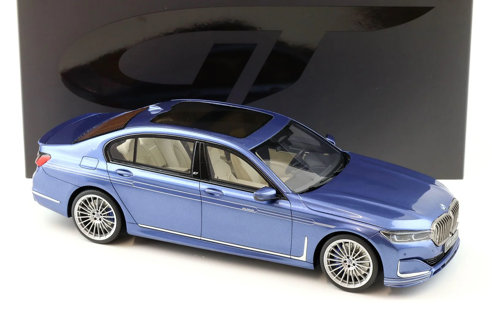 GT Spirit 2022 Alpina B7 Sedan 7 Series Blue 1:18 - Image 3