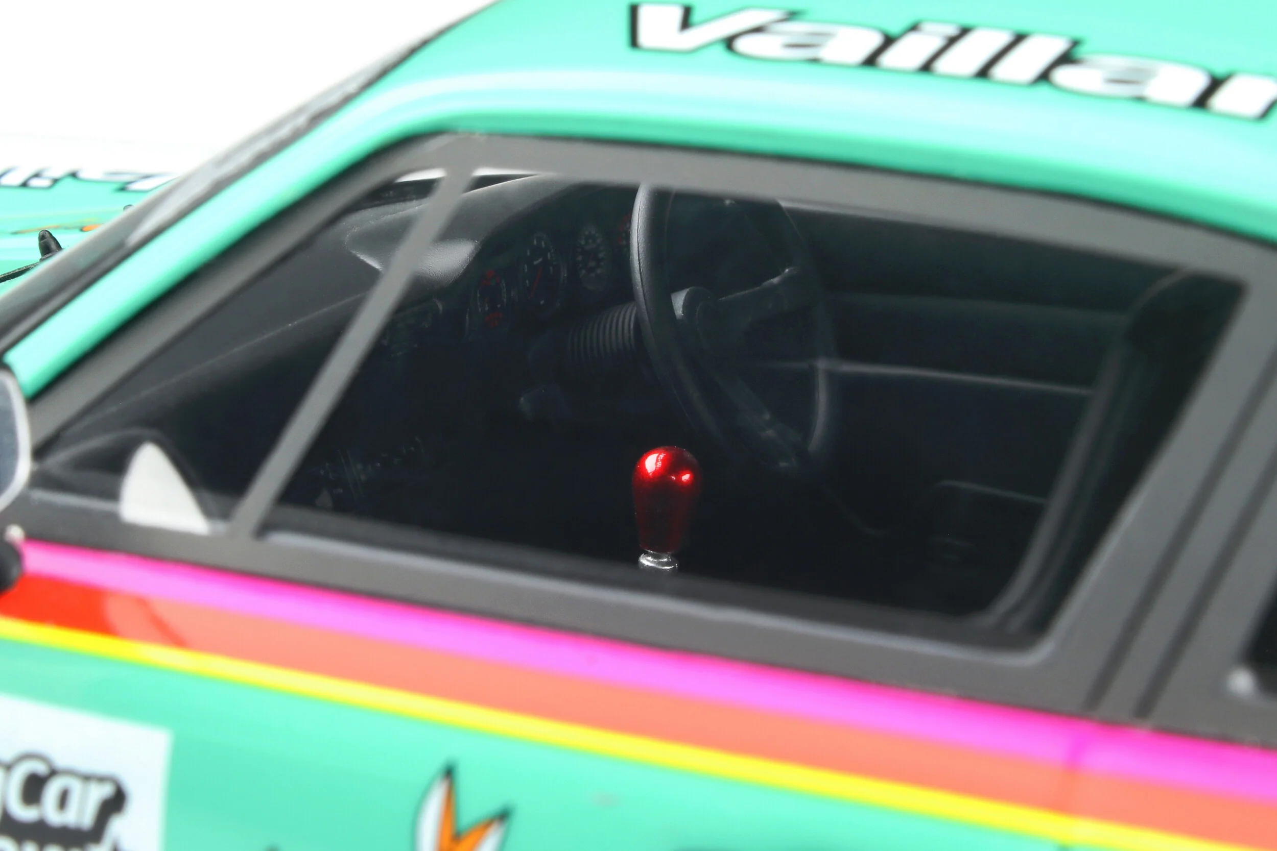 GT Spirit 2023 Porsche 911 993 RWB Bodykit Vaillant Green 1:18 Resin - Image 10