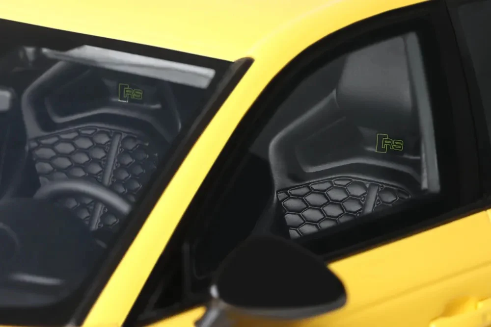 GT Spirit 2024 Audi RS4 Avant B9 25th Anniversary Yellow 1:18 - Image 11