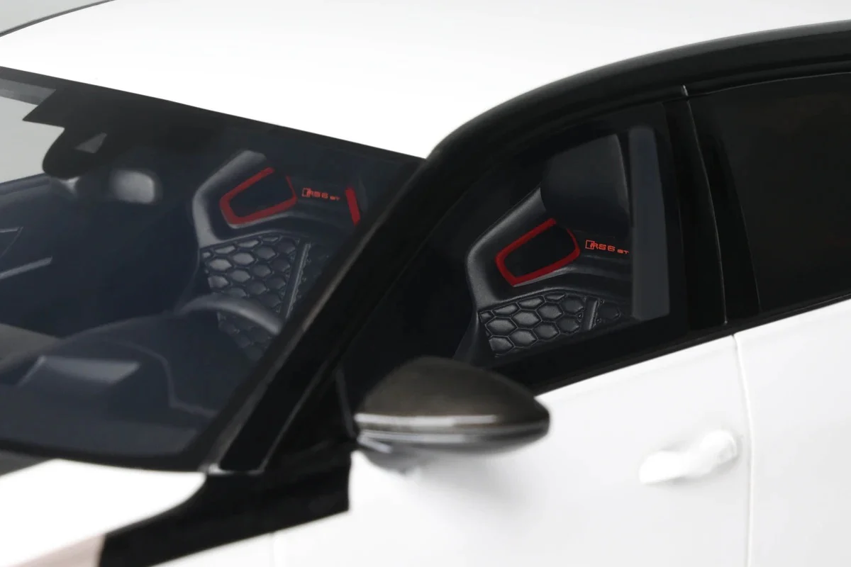 GT Spirit 2024 Audi RS6 Avant GT C8 Arkona White w/ Audisport Livery 1:18 - Image 11