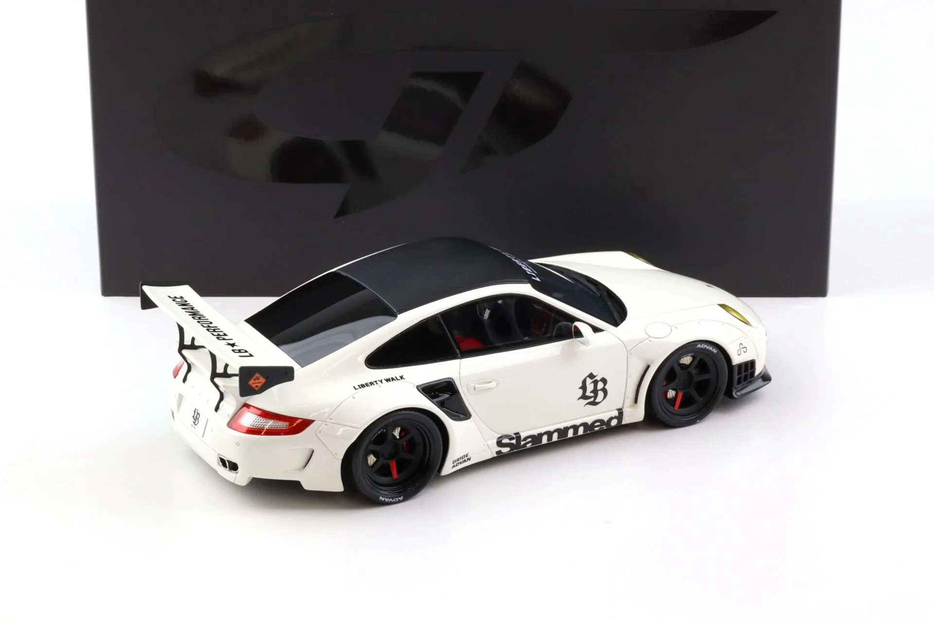 GT Spirit 2024 Porsche 911 997 Turbo LB Works White 1:18 - Image 3