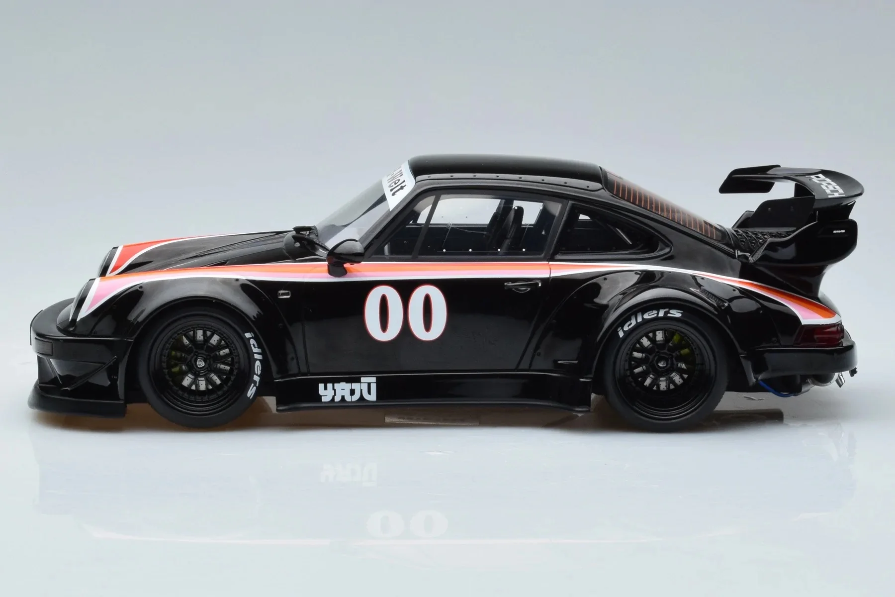 GT Spirit 1973 Porsche 911 930 RWB Yaju Black 1:18 Resin - Image 3