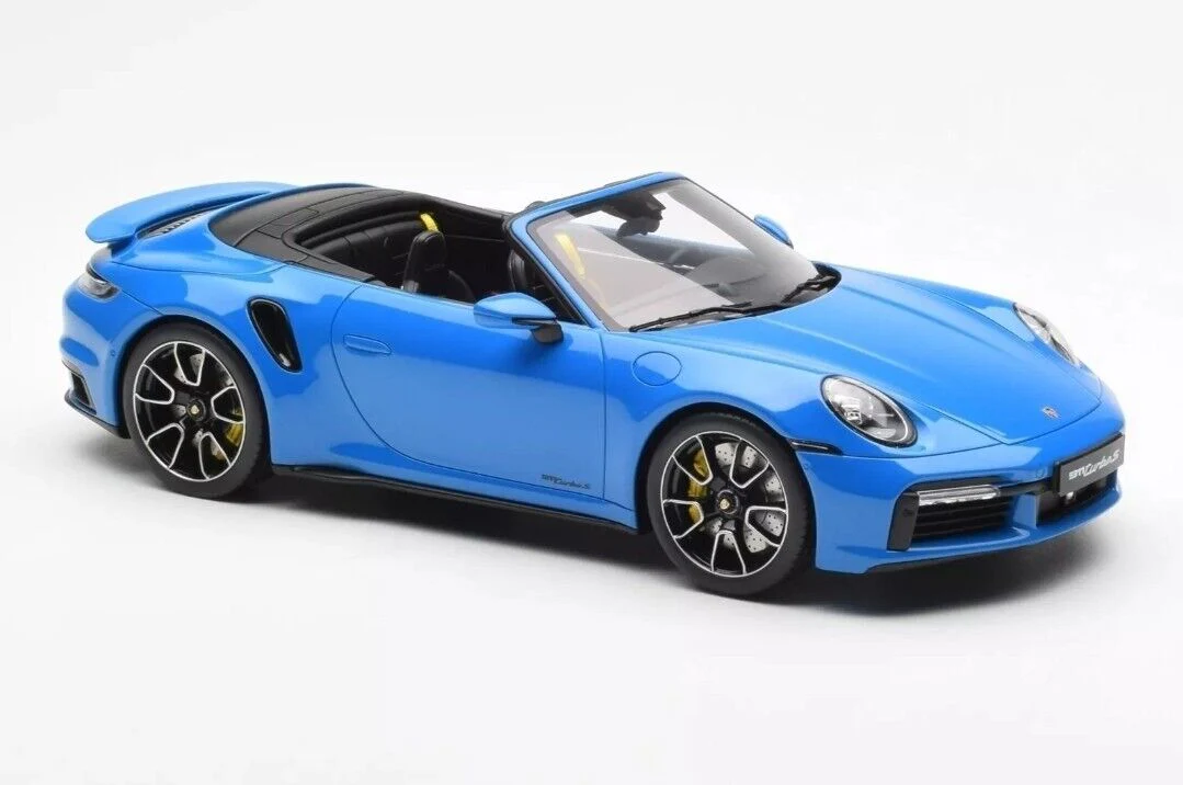 GT Spirit Porsche 911 992 Turbo S Cabriolet Shark Blue 1:18 Resin - Image 4