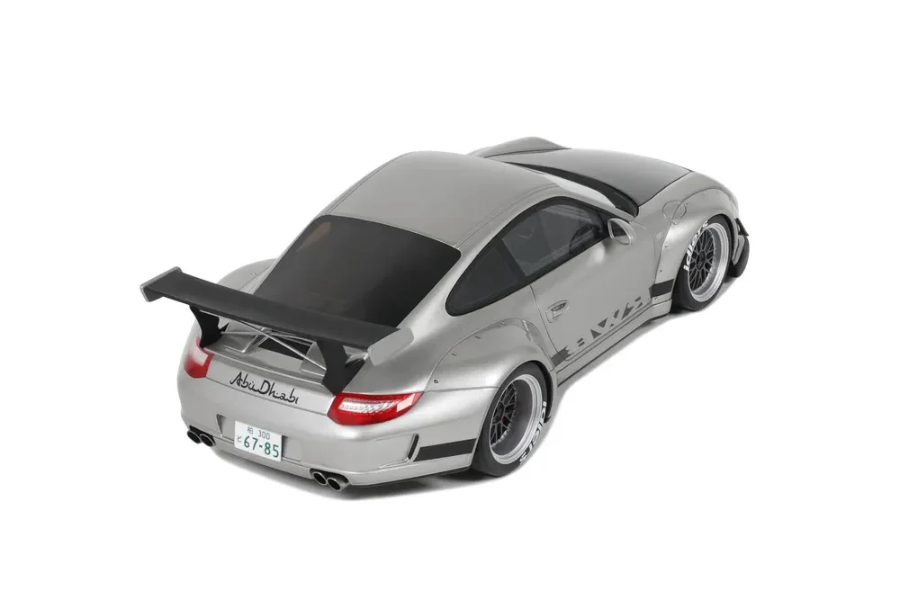GT Spirit Porsche 911 997 RWB Abu Dhabi 2024 Silver 1:18 - Image 11