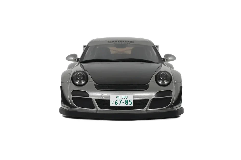 GT Spirit Porsche 911 997 RWB Abu Dhabi 2024 Silver 1:18 - Image 7