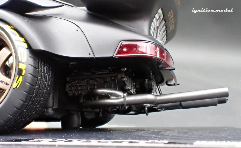 Ignition-Model Porsche 911 RWB 930 "Stella Artois" Matte Black 1:18 - Image 14