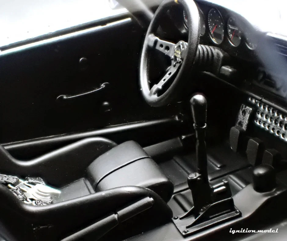 Ignition-Model Porsche 911 RWB 930 "Stella Artois" Matte Black 1:18 - Image 16