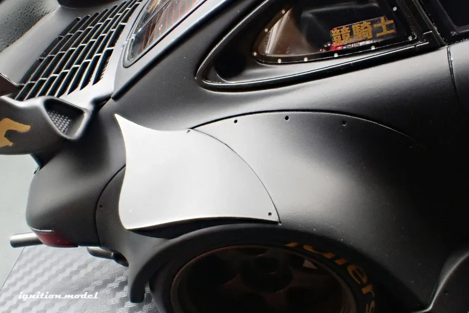 Ignition-Model Porsche 911 RWB 930 "Stella Artois" Matte Black 1:18 - Image 20